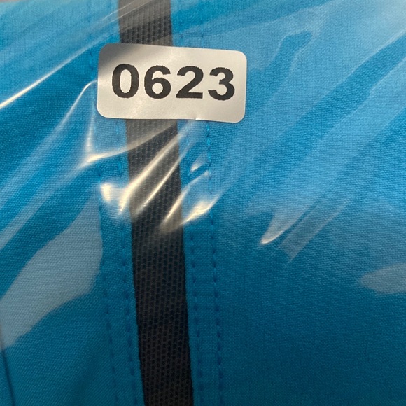 lululemon athletica Vibrant Blue Men's Athletic Shorts - Picture 13 of 13